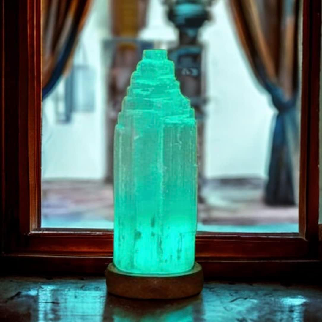 Pure Selenite Crystal Rock USB Mountain Tower LED Lamp Handcrafted Multi-Colour Wooden Base Meditation Healing Energy Mineral Gift Home Decoration Lamp (20Cm)