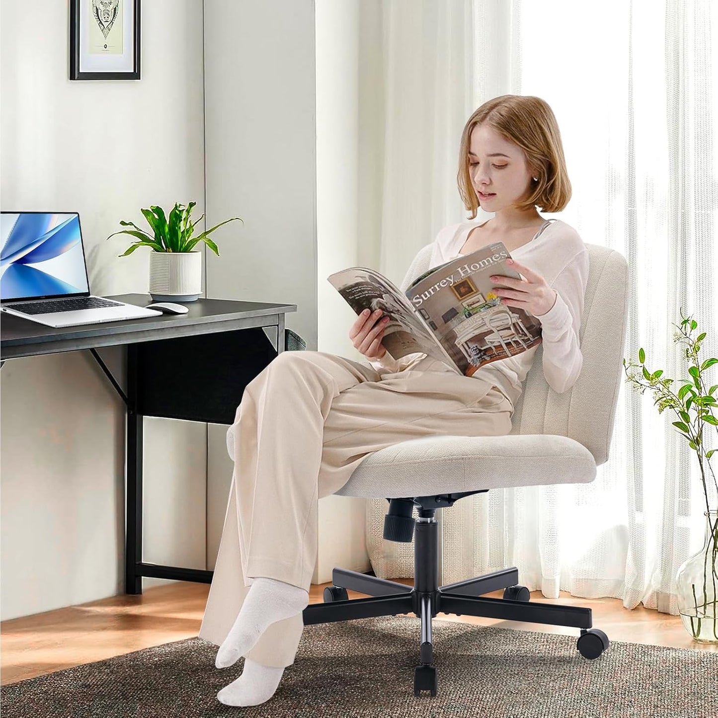 Wide Office Chair, Padded Armless Task Vanity Chair Swivel Home Office Desk Chair 115°Rocking Mid Back Ergonomic Computer Chair for Home Working, Make Up, Gaming (With Wheels, Beige)