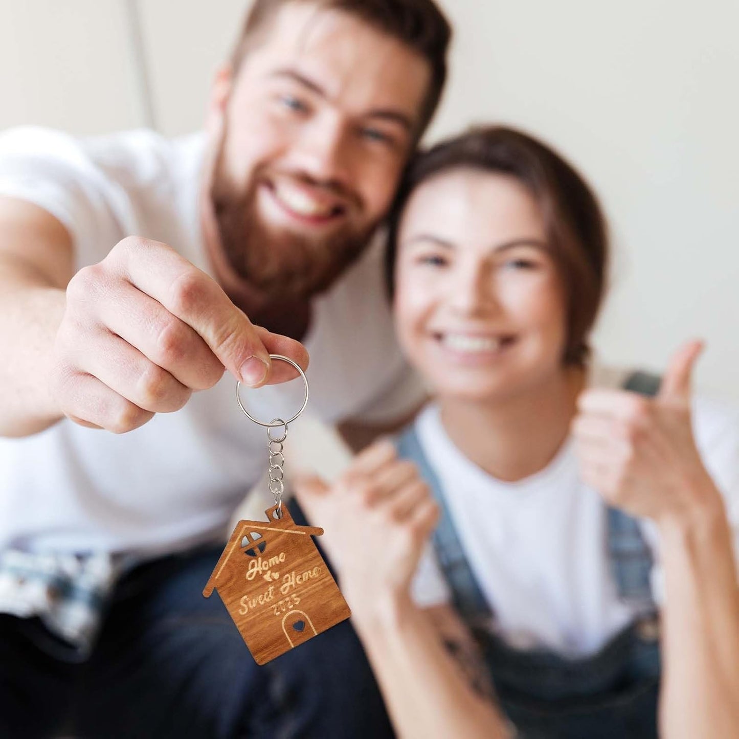 New Home Gift Sets Include 1 New Home Card with Envelope, 1 Wooden Heart Plaque Decoration Keepsake with Ribbon and 2 Home Sweet Home Keyrings, Housewarming Gifts for New Home Friends Couples