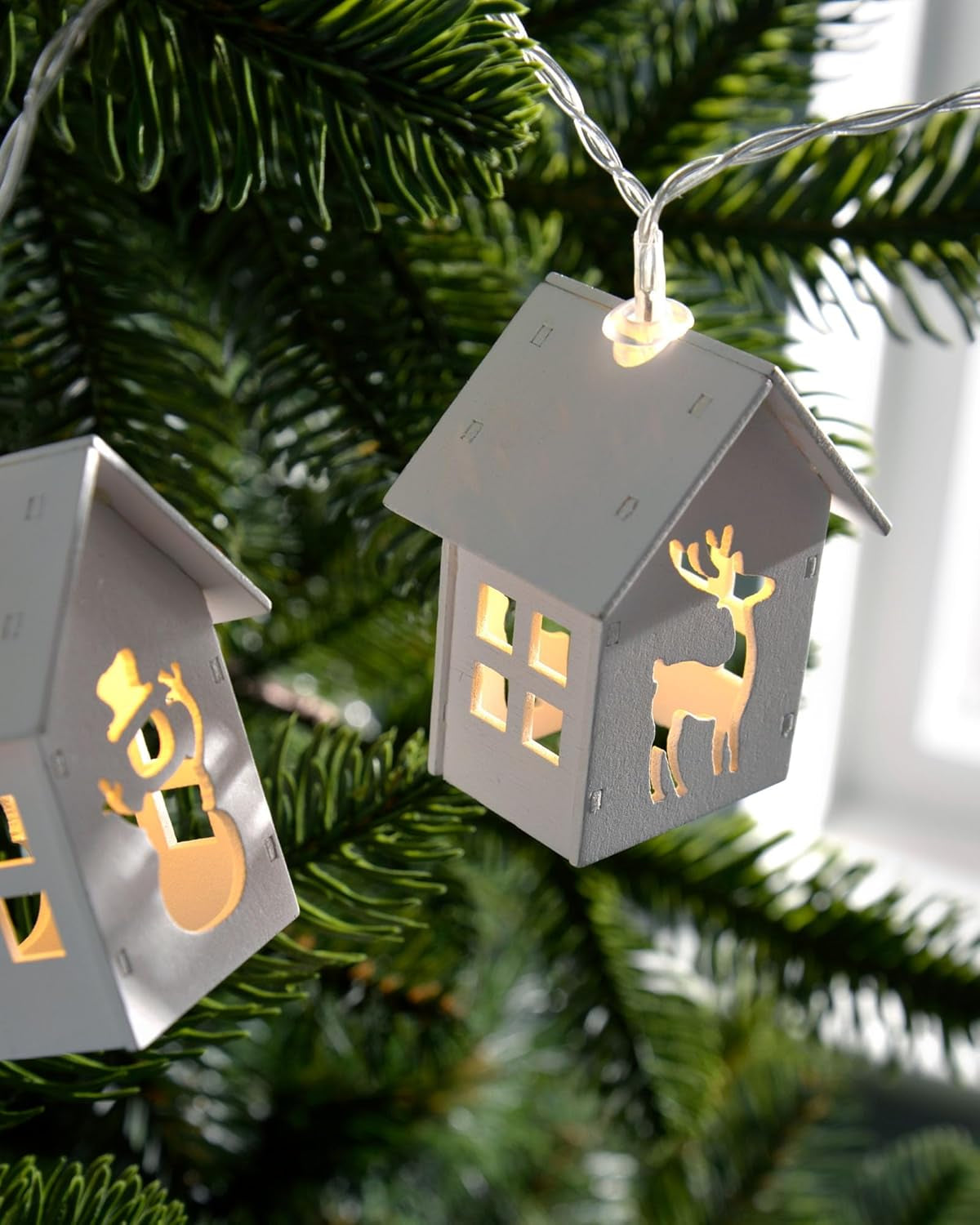 Reindeer and Snowman Wooden House Light String with 10-LED - White