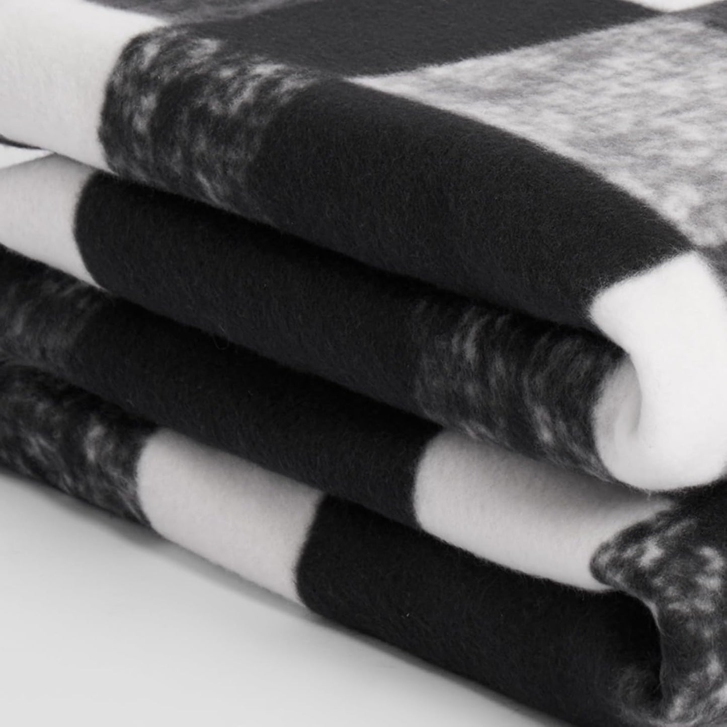 Winter Check Fleece Blanket Super Soft Warm Cosy Sofa Bed Picnic Garden Throw Over, Plaid Tartan Black - 120 X 150Cm