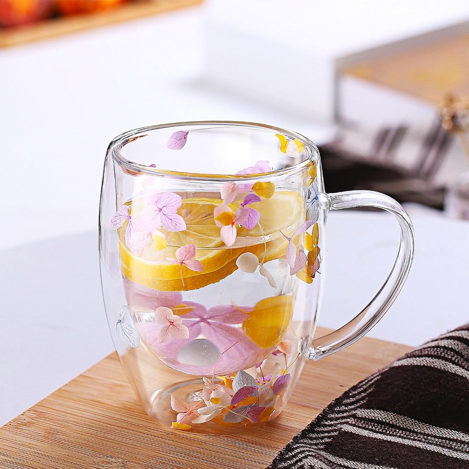 Gifts for Women Dried Flowers Double Wall Glass Coffee Mugs Cute Glass Tea Cups with Handles Christmas Birthday Gifts for Best Friend Teacher Mum Gifts New Home Gift Ideas Autumn Mug Home Decor