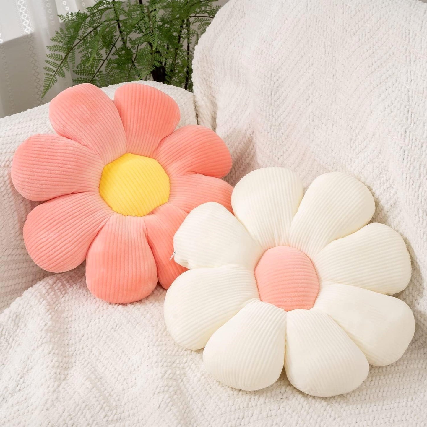 2Pcs Daisy Flower Pillow Throw Pillows, Cute Aesthetic Preppy Room Decor Flower Cushion Floor Cushions for Girls Bedroom Sofa Chair (Pink & White, 38X38Cm)