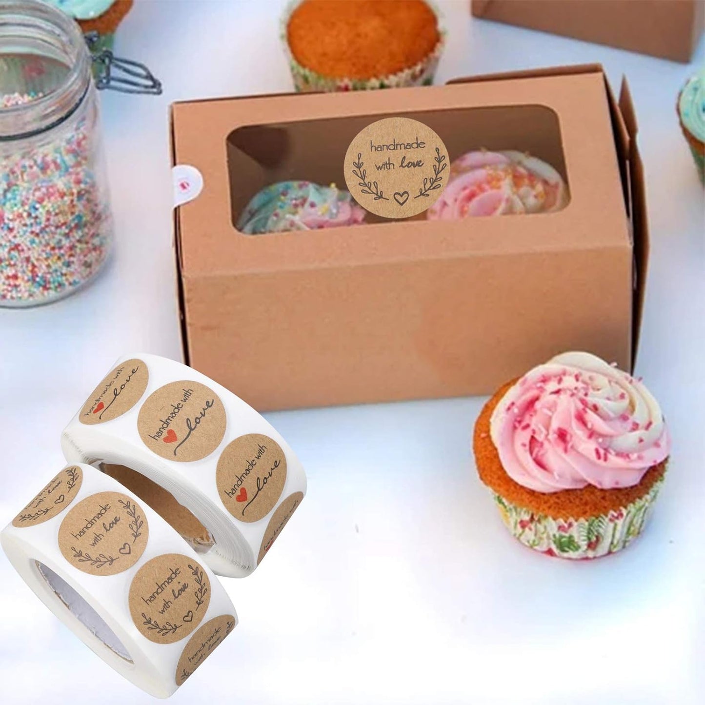 1000PCS Handmade with Love Stickers, round Baking Kraft Sticker Stickers Self-Adhesive Label Home-Made Sticky Labels for Baking Gift Bags Birthday Christmas