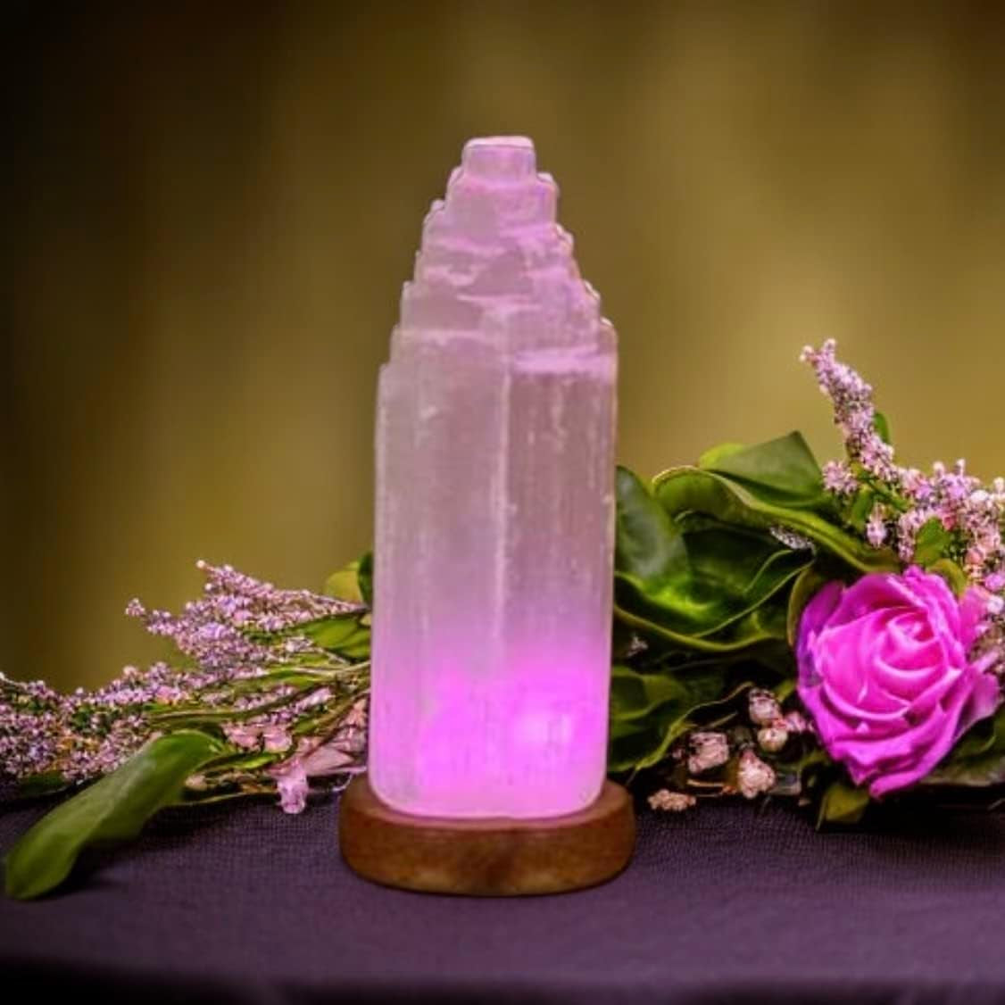 Pure Selenite Crystal Rock USB Mountain Tower LED Lamp Handcrafted Multi-Colour Wooden Base Meditation Healing Energy Mineral Gift Home Decoration Lamp (20Cm)