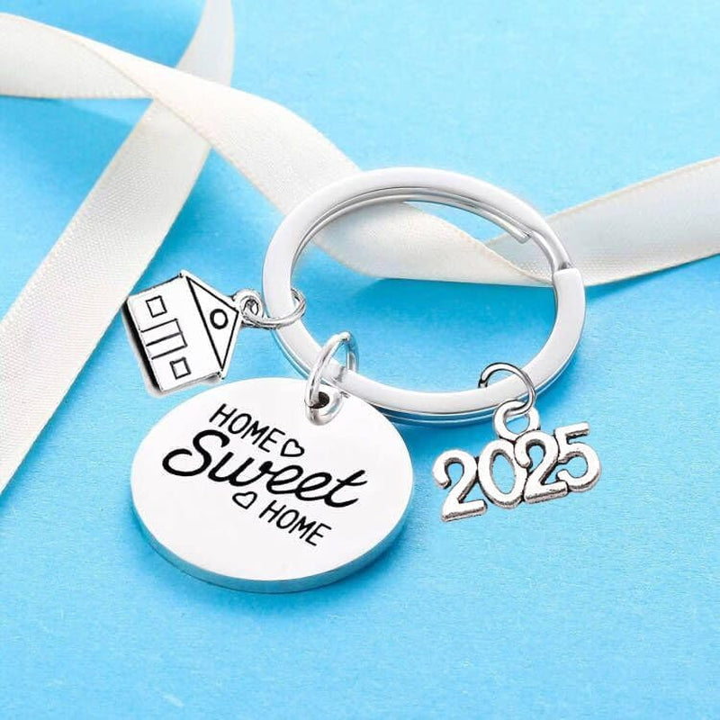 2Pcs 2025 New Home Gifts Housewarming Gifts for New Homeowners Key Ring Home Sweet Home Gifts for Couple New House Moving Keyring Presents for Family Friends