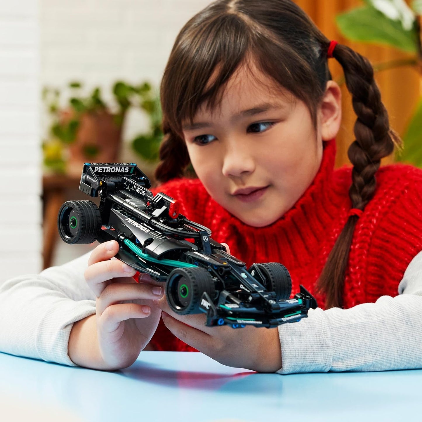 Technic Mercedes-Amg F1 W14 E Performance Race Car Toy for Kids, Boys and Girls Aged 7 plus Years Old, Pull-Back Model Vehicle Set, Bedroom Decoration, Birthday Gift Idea 42165