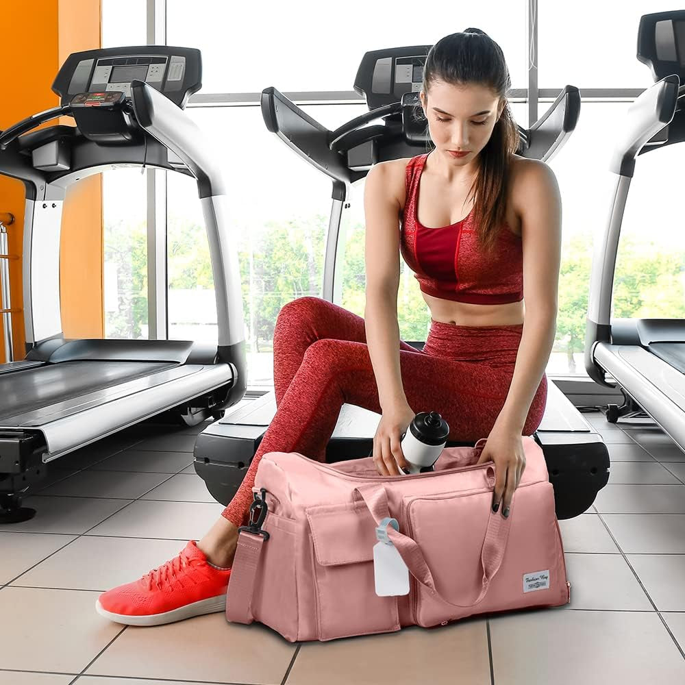 Duffel Bag, Foldable Overnight Weekend Bags for Women, Lightweight Hospital Bag with Wet and Dry Separation Bag, Large Holdall/Cabin/Gym Bag for Sports and Travel - Pink