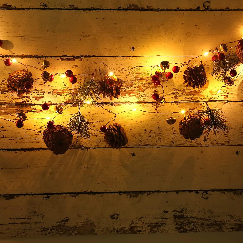 Christmas Garland with Lights,20 LED 6.56 FT Christmas Decorations Indoor Pinecones Christmas Light,Battery Operated Wreath Christmas Decor for Home Table Fireplaces Stair Railings Mantel