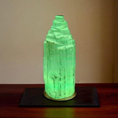 Pure Selenite Crystal Rock USB Mountain Tower LED Lamp Handcrafted Multi-Colour Wooden Base Meditation Healing Energy Mineral Gift Home Decoration Lamp (20Cm)