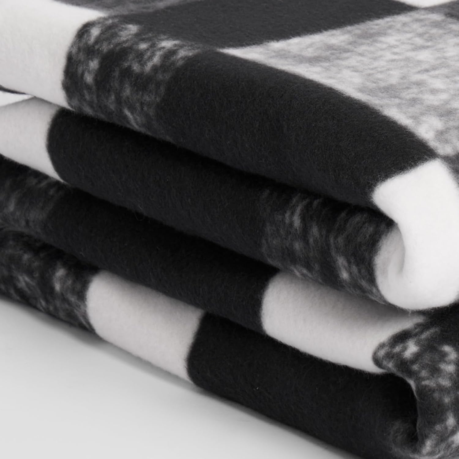 Winter Check Fleece Blanket Super Soft Warm Cosy Sofa Bed Picnic Garden Throw Over, Plaid Tartan Black - 120 X 150Cm