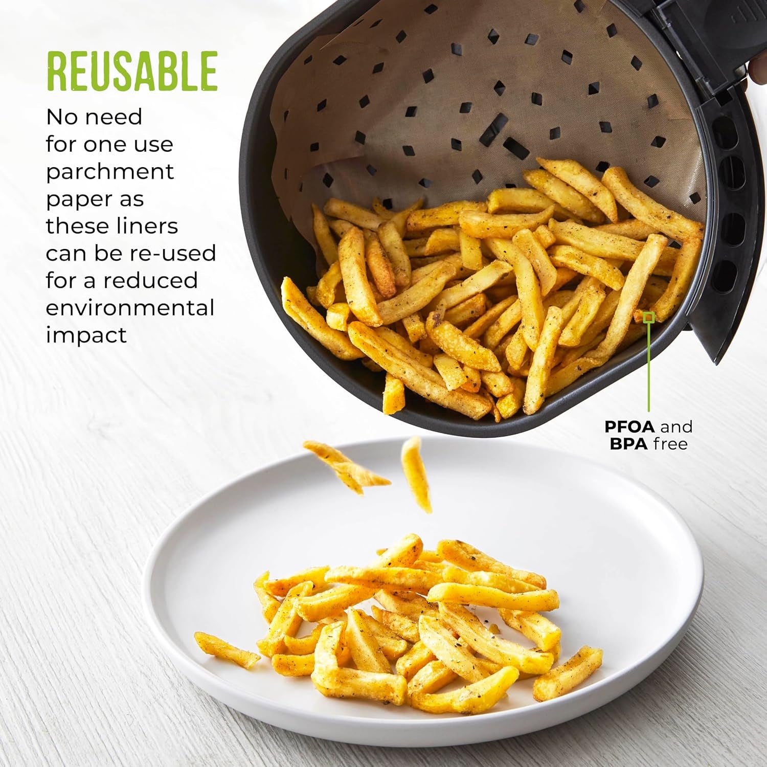 TLINER1 4 Pack of round Air Fryer Liners, Suitable for Air Fryers between 2 Litre and 4 Litre, Non-Stick, Reusable, Gold & Black