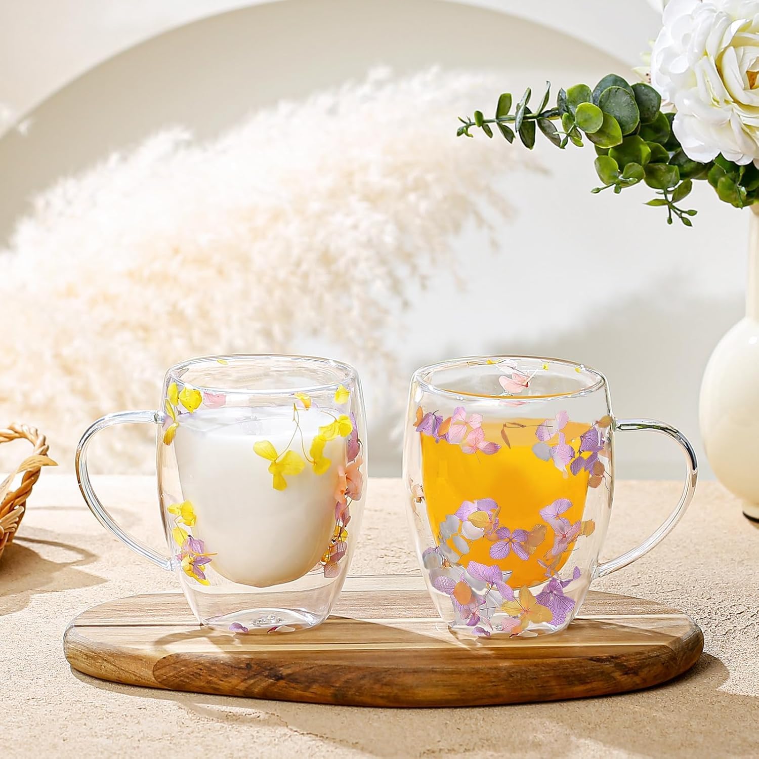 Gifts for Women Dried Flowers Double Wall Glass Coffee Mugs Cute Glass Tea Cups with Handles Christmas Birthday Gifts for Best Friend Teacher Mum Gifts New Home Gift Ideas Autumn Mug Home Decor