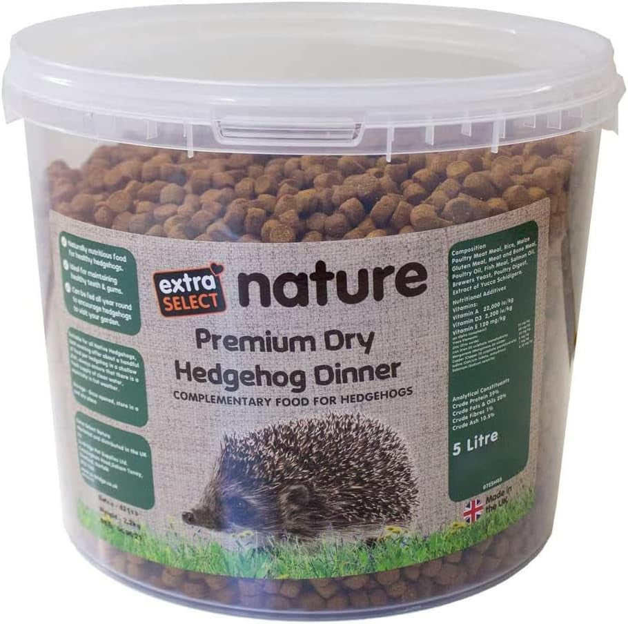 Premium Hedgehog Dinner: Nutrient-Rich Dry Hedgehog Food for Year-Round Feeding - 5L Tub