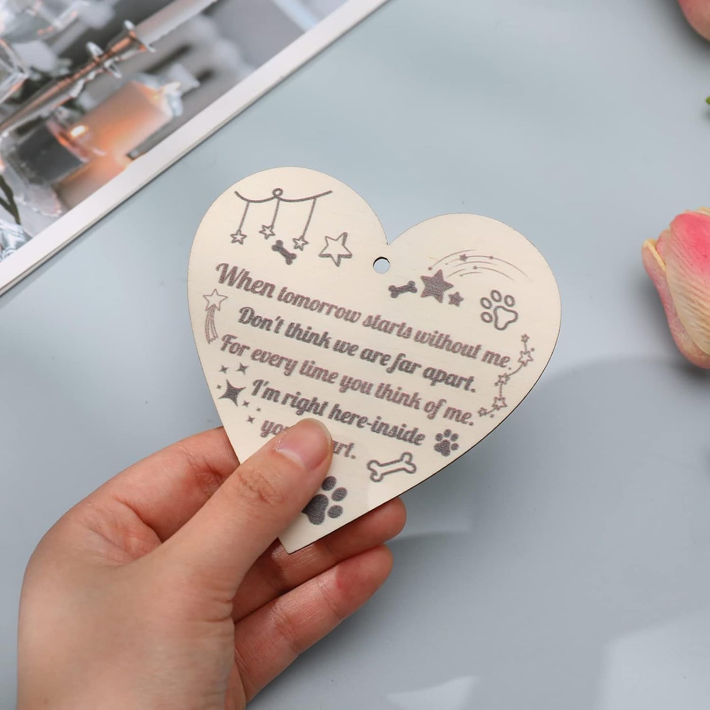 Dog Memorial Gifts Key Ring Pet Sympathy Gift Dog Remembrance Keychain Loss of Pet Paw Prints Memorial Dog Keyring for Pet Lover